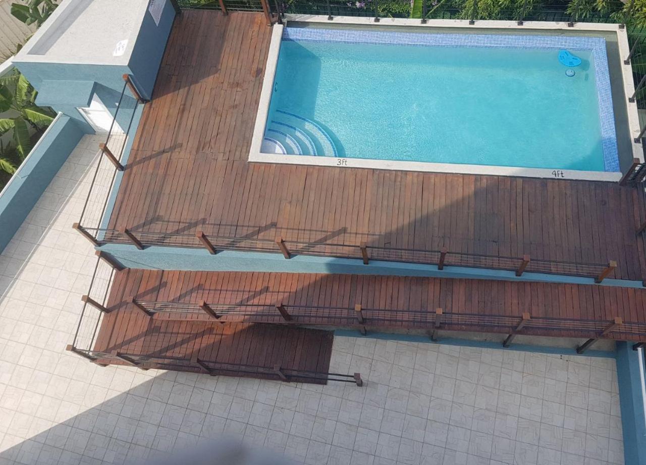 New Kingston Luxurious Secure Condo Exteriör bild